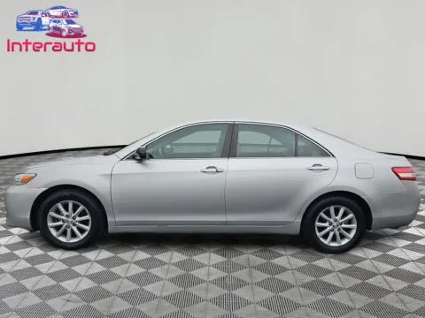Photos of 2010 Toyota Camry XLE Sedan 4D for sale in Plainville, MA at Interauto