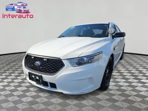 White 2017 Ford Taurus Sedan 4D Police Interceptor 3.5L V6 for sale in Plainville, MA