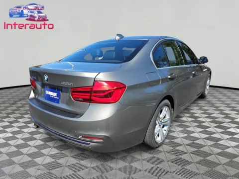 More photos of 2017 BMW 3 Series 330i xDrive Sedan 4D at Interauto, MA