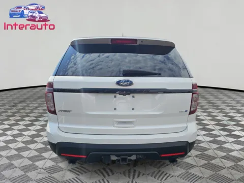 More photos of 2015 Ford Explorer Sport SUV 4D at Interauto, MA
