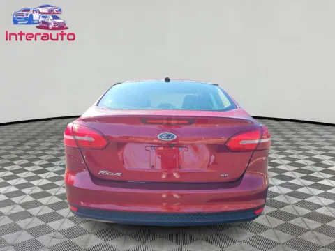 More photos of 2017 Ford Focus SE Sedan 4D at Interauto, MA