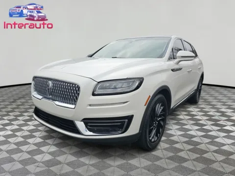 White 2019 Lincoln Nautilus Reserve Sport Utility 4D for sale in Plainville, MA