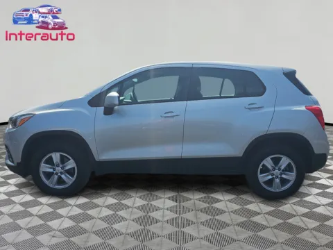 Photos of 2020 Chevrolet Trax LS Sport Utility 4D for sale in Plainville, MA at Interauto