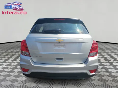 More photos of 2020 Chevrolet Trax LS Sport Utility 4D at Interauto, MA