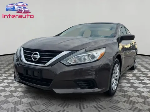 Brown 2016 Nissan Altima 2.5 S Sedan 4D for sale in Plainville, MA