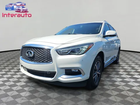 White 2016 INFINITI QX60 3.5 Sport Utility 4D for sale in Plainville, MA