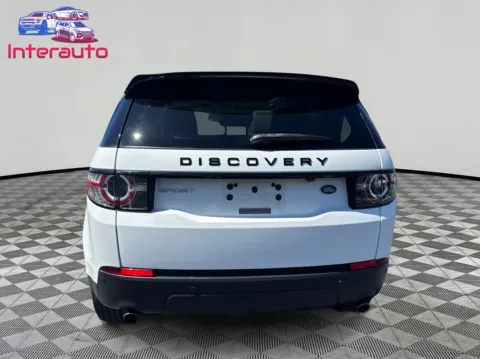 More photos of 2016 Land Rover Discovery Sport HSE Sport Utility 4D at Interauto, MA