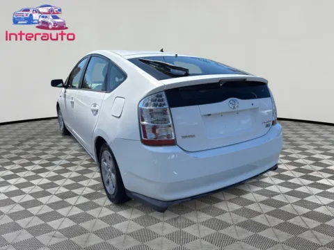 Another view of 2009 Toyota Prius Hatchback 4D for sale in Plainville, MA at Interauto