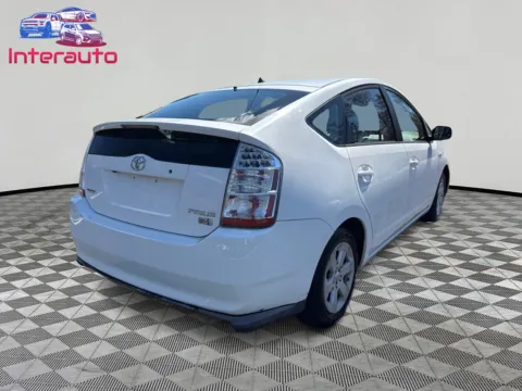 More photos of 2009 Toyota Prius Hatchback 4D at Interauto, MA