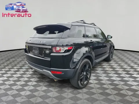 More photos of 2015 Land Rover Range Rover Evoque Pure Plus Sport Utility 4D at Interauto, MA