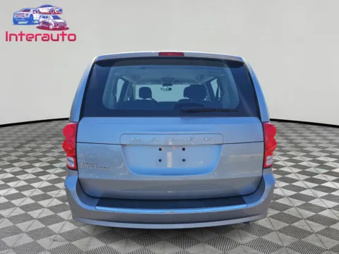 More photos of 2013 Dodge Grand Caravan Passenger AVP Minivan 4D at Interauto, MA