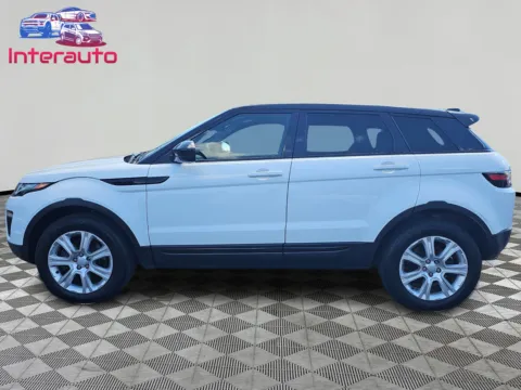 Photos of 2017 Land Rover Range Rover Evoque SE Sport Utility 4D for sale in Plainville, MA at Interauto