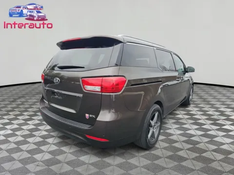 More photos of 2018 Kia Sedona SX Minivan 4D at Interauto, MA