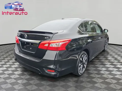 More photos of 2017 Nissan Sentra SR Sedan 4D at Interauto, MA