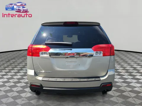 More photos of 2013 GMC Terrain SLE-2 Sport Utility 4D at Interauto, MA