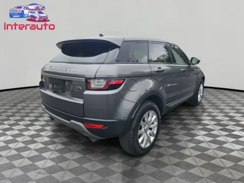 More photos of 2016 Land Rover Range Rover Evoque SE Sport Utility 4D at Interauto, MA
