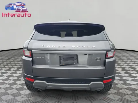 More photos of 2016 Land Rover Range Rover Evoque SE Sport Utility 4D at Interauto, MA