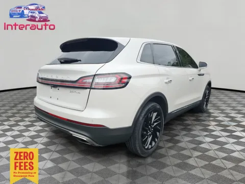 More photos of 2019 Lincoln Nautilus Reserve Sport Utility 4D at Interauto, MA