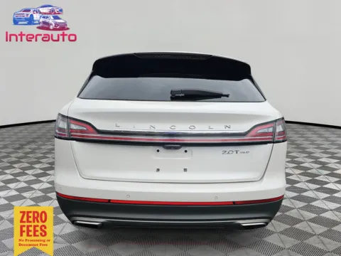More photos of 2019 Lincoln Nautilus Reserve Sport Utility 4D at Interauto, MA