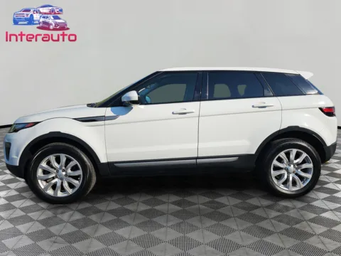 Photos of 2017 Land Rover Range Rover Evoque SE Sport Utility 4D for sale in Plainville, MA at Interauto