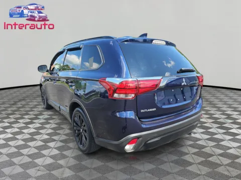 Another view of 2020 Mitsubishi Outlander LE Sport Utility 4D for sale in Plainville, MA at Interauto