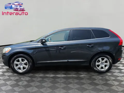 Photos of 2012 Volvo XC60 3.2 Sport Utility 4D for sale in Plainville, MA at Interauto