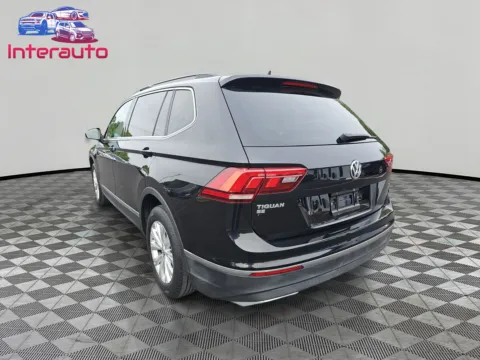 Another view of 2018 Volkswagen Tiguan 2.0T SE 4MOTION Sport Utility 4D for sale in Plainville, MA at Interauto