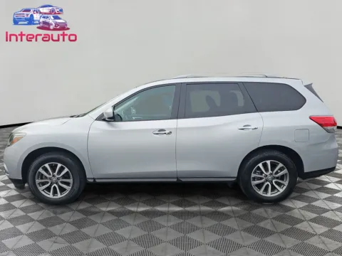 Photos of 2013 Nissan Pathfinder SV Sport Utility 4D for sale in Plainville, MA at Interauto