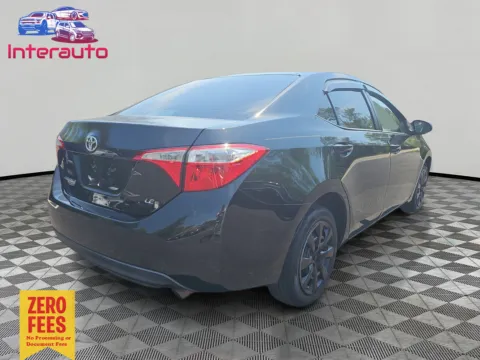 More photos of 2016 Toyota Corolla LE Sedan 4D at Interauto, MA