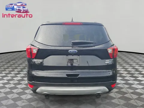 More photos of 2019 Ford Escape SEL Sport Utility 4D at Interauto, MA