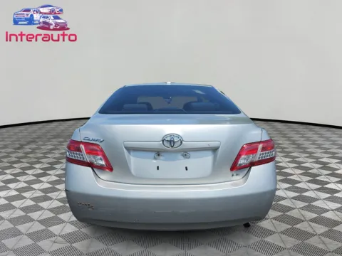 More photos of 2011 Toyota Camry LE Sedan 4D at Interauto, MA