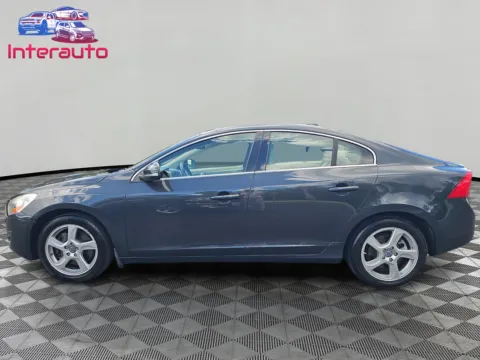 Photos of 2012 Volvo S60 T5 Sedan 4D for sale in Plainville, MA at Interauto