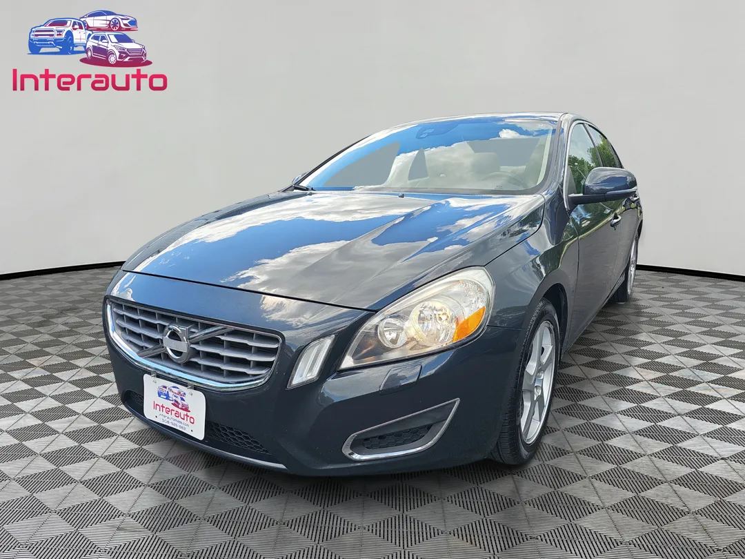 2012 Volvo S60 T5 FWD Auto's photo