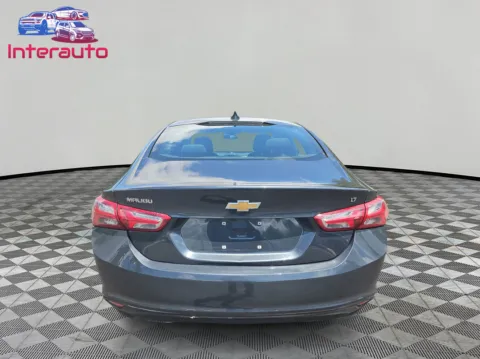 More photos of 2020 Chevrolet Malibu LT Sedan 4D at Interauto, MA