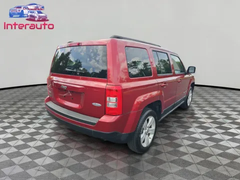 More photos of 2011 Jeep Patriot Sport Utility 4D at Interauto, MA