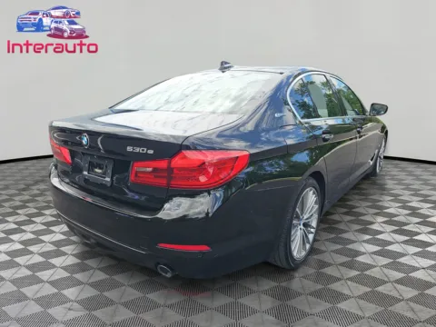 More photos of 2018 BMW 5 Series 530e xDrive iPerformance Sedan 4D at Interauto, MA