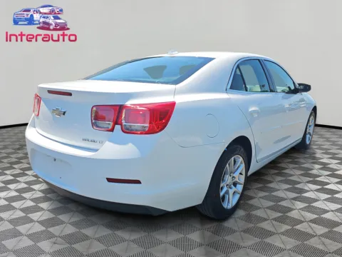 More photos of 2013 Chevrolet Malibu LT Sedan 4D at Interauto, MA