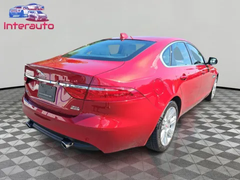 More photos of 2016 Jaguar XF 3.5t Premium Sedan 4D at Interauto, MA