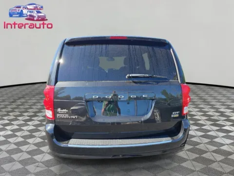 More photos of 2019 Dodge Grand Caravan Passenger GT Minivan 4D at Interauto, MA