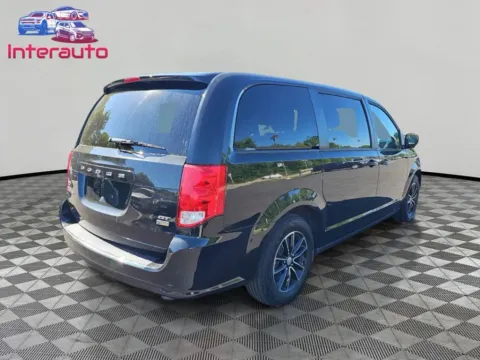 More photos of 2019 Dodge Grand Caravan Passenger GT Minivan 4D at Interauto, MA