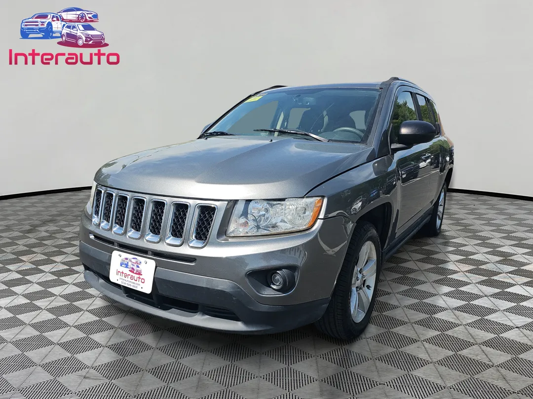 2011 Jeep Compass's photo