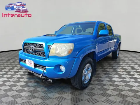 Blue 2011 Toyota Tacoma Double Cab Pickup 4D 6 ft for sale in Plainville, MA