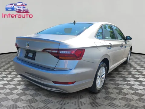 More photos of 2019 Volkswagen Jetta 1.4T S Sedan 4D at Interauto, MA