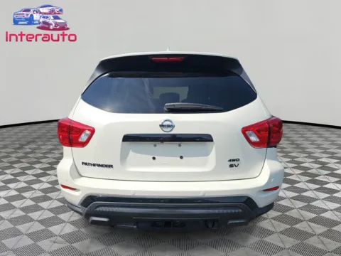 More photos of 2019 Nissan Pathfinder SV Sport Utility 4D at Interauto, MA