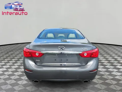 More photos of 2015 INFINITI Q50 3.7 Premium Sedan 4D at Interauto, MA