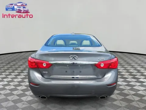 More photos of 2015 INFINITI Q50 3.7 Premium Sedan 4D at Interauto, MA