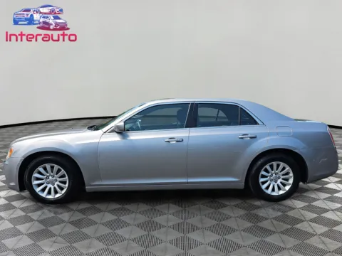 Photos of 2013 Chrysler 300 Sedan 4D for sale in Plainville, MA at Interauto