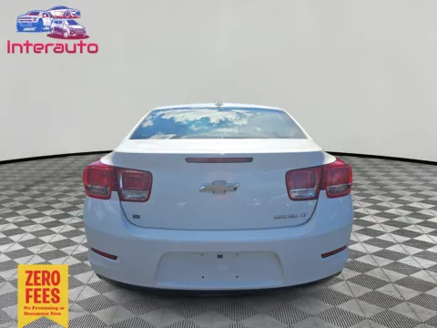 More photos of 2015 Chevrolet Malibu LT Sedan 4D at Interauto, MA