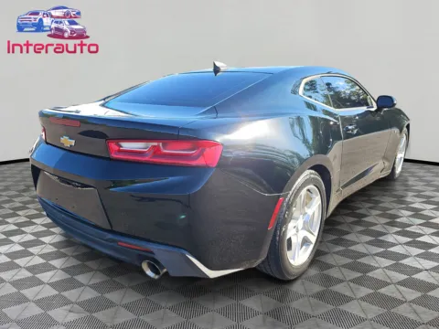 More photos of 2016 Chevrolet Camaro LT Coupe 2D at Interauto, MA