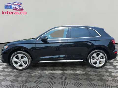 Photos of 2021 Audi Q5 45 TFSI Premium Plus Sport Utility 4D for sale in Plainville, MA at Interauto